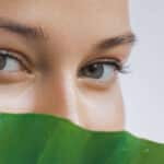 La ansiedad y los ojos cansados: efectos y formas de alivio