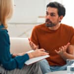 ¿Quién diagnostica la ansiedad? Descubre el papel de los profesionales de la salud mental
